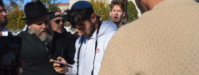 Amid Tears and Tefillin, a Young Israeli at D.C. Rally Says Kaddish for His Father